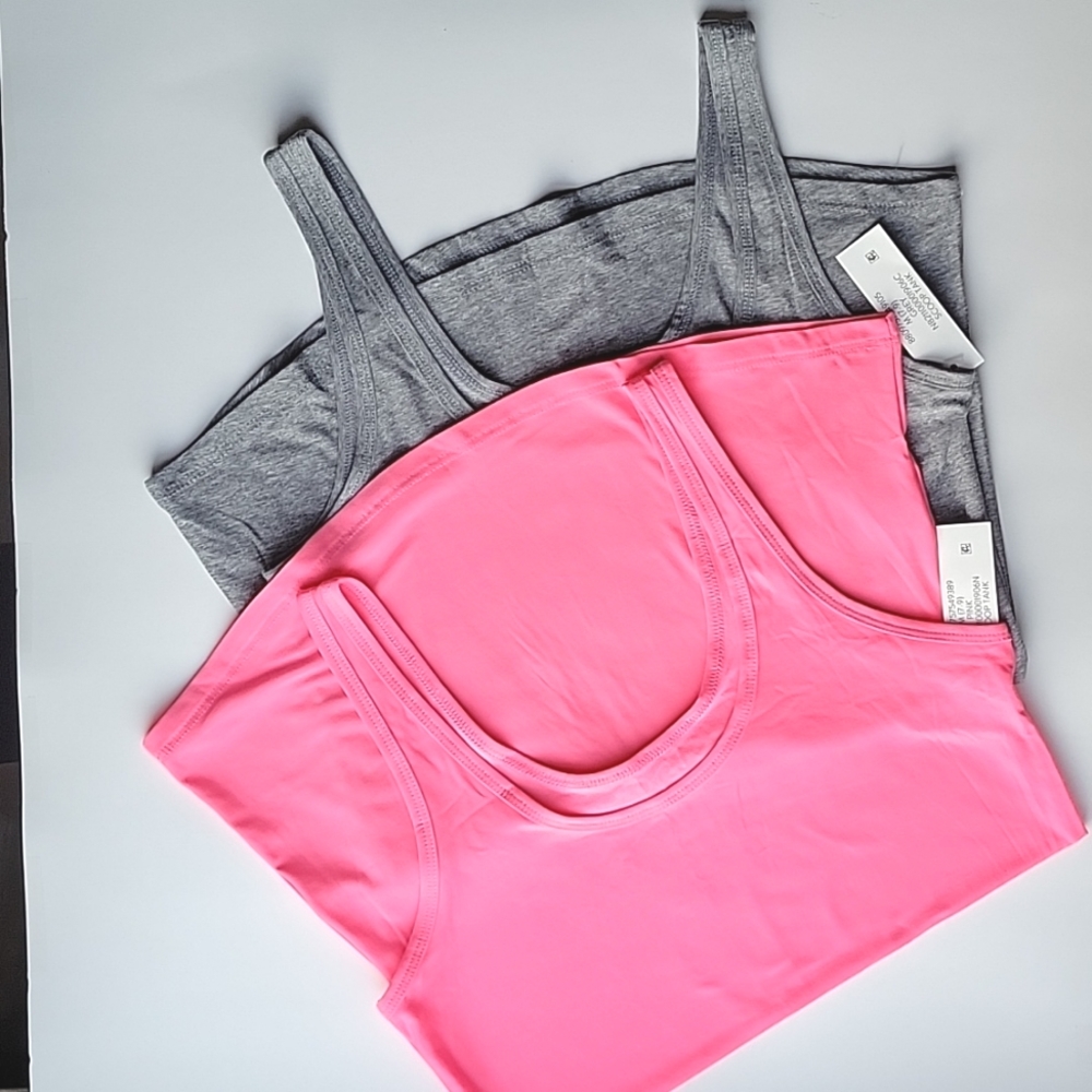 No boundaries set of 2 tank tops